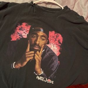 T shirt